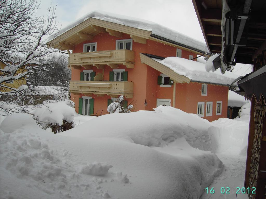 Haus Senoner Bed & Breakfast Kitzbühel Exterior foto